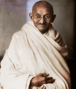 Ghandi grandes maestros espirituales
